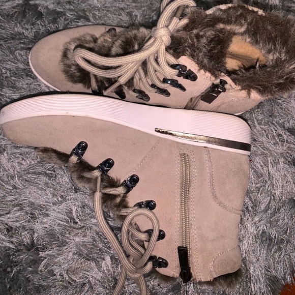 Women’s Booties - Picture 1 of 5